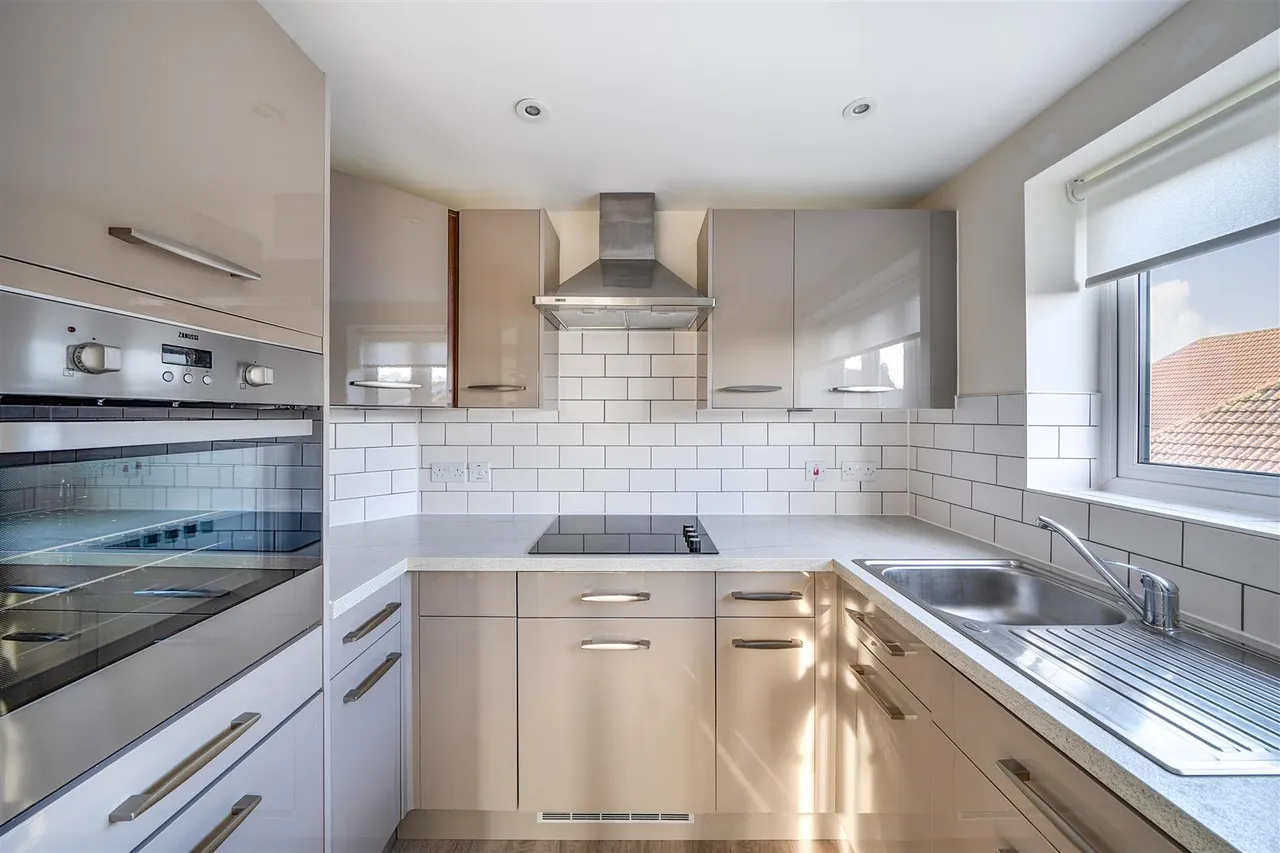 West Street, Wells, BA5, photo 4