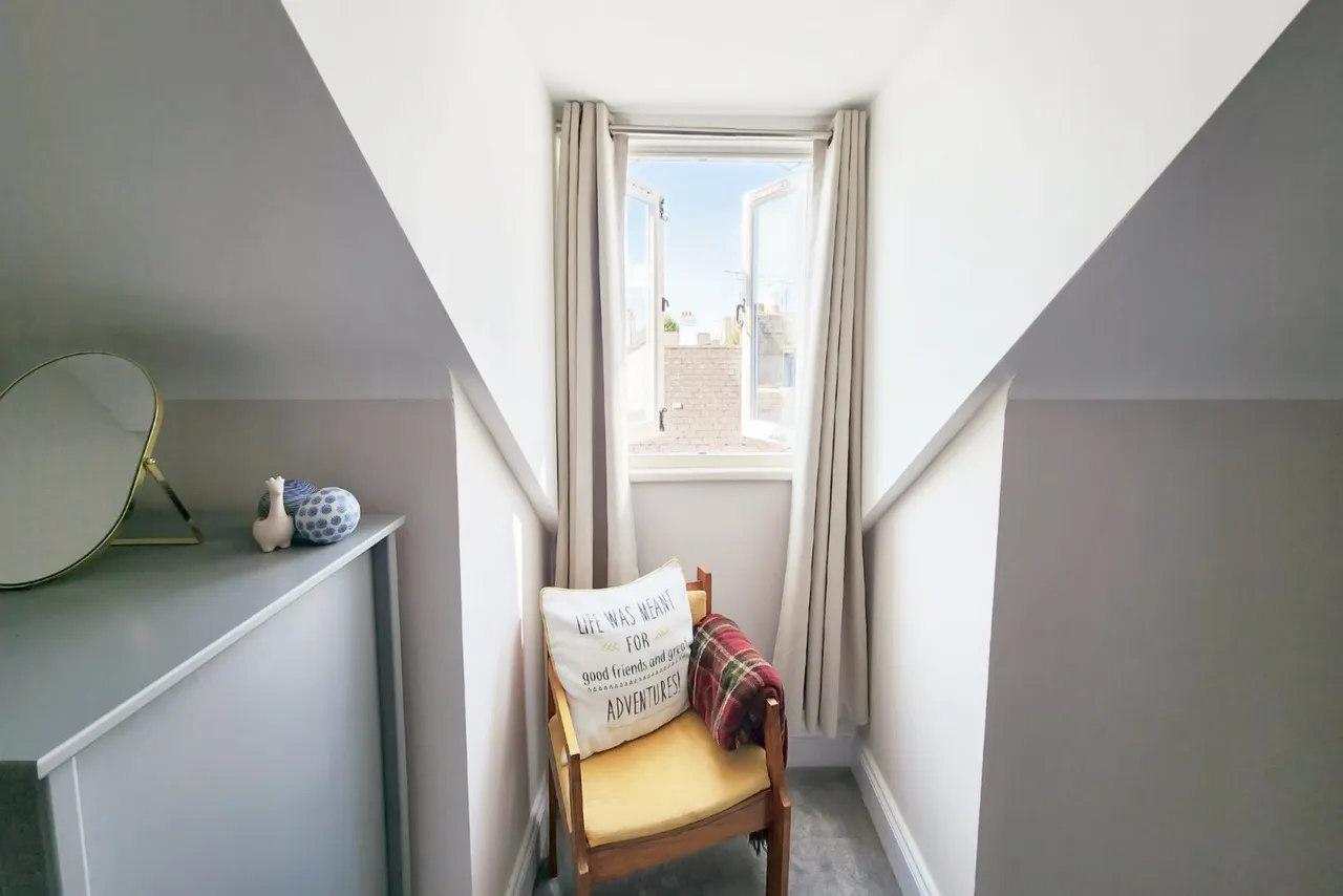 Queen Street, Ashford, TN23, photo 15