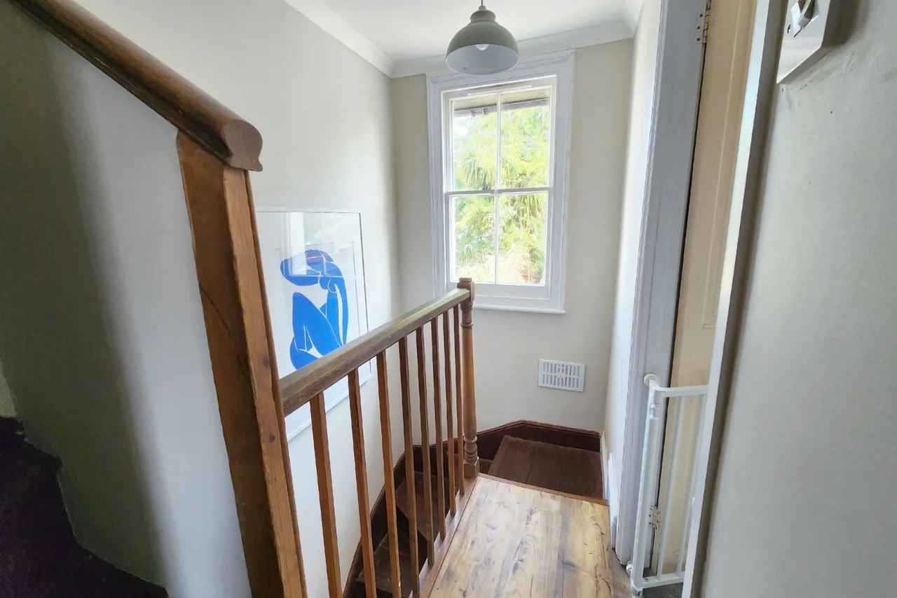 Queen Street, Ashford, TN23, photo 12