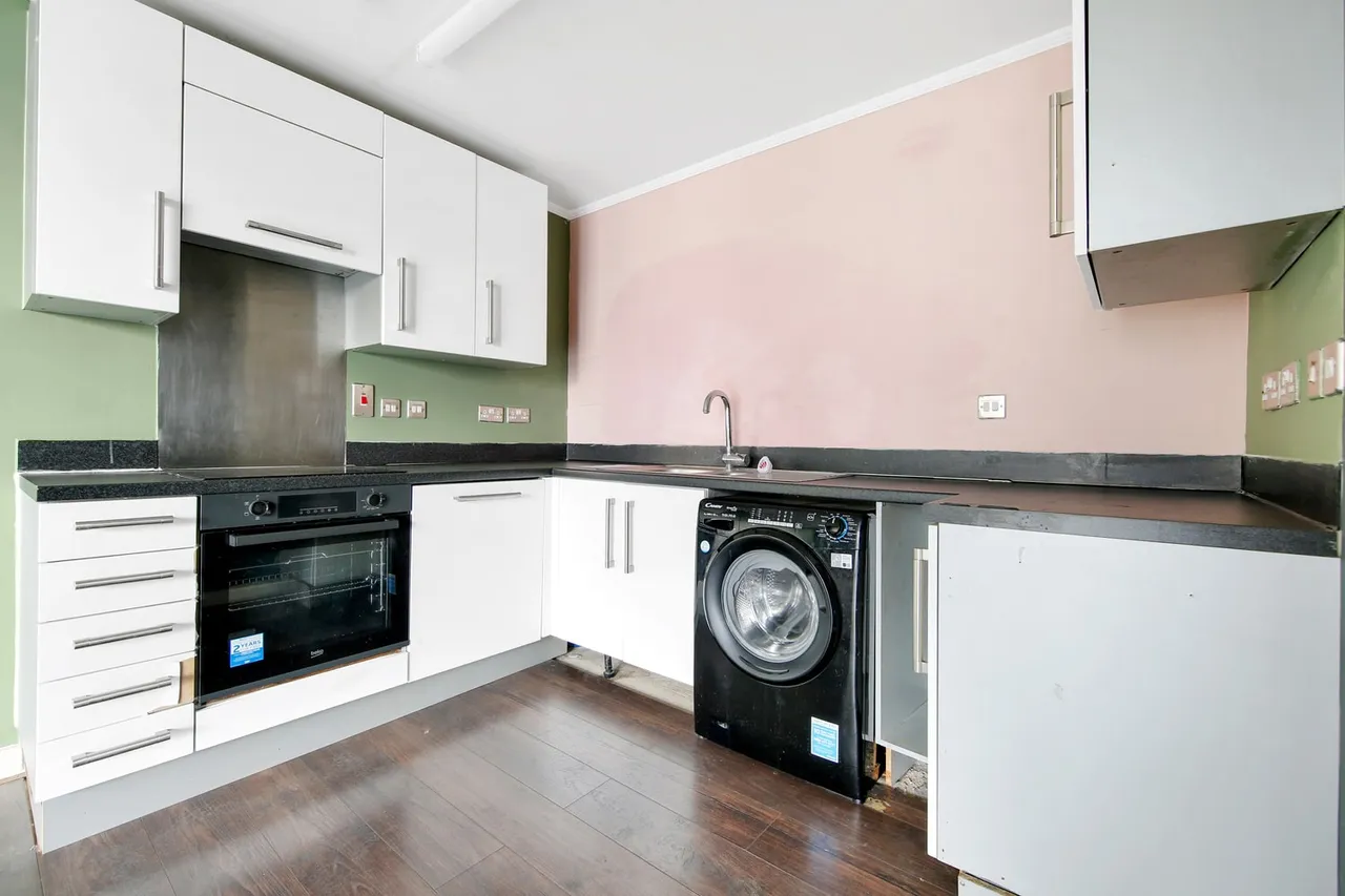 Flat 12, John Wetherby Court West, 16 High Street, London, E15 2PP, photo 7