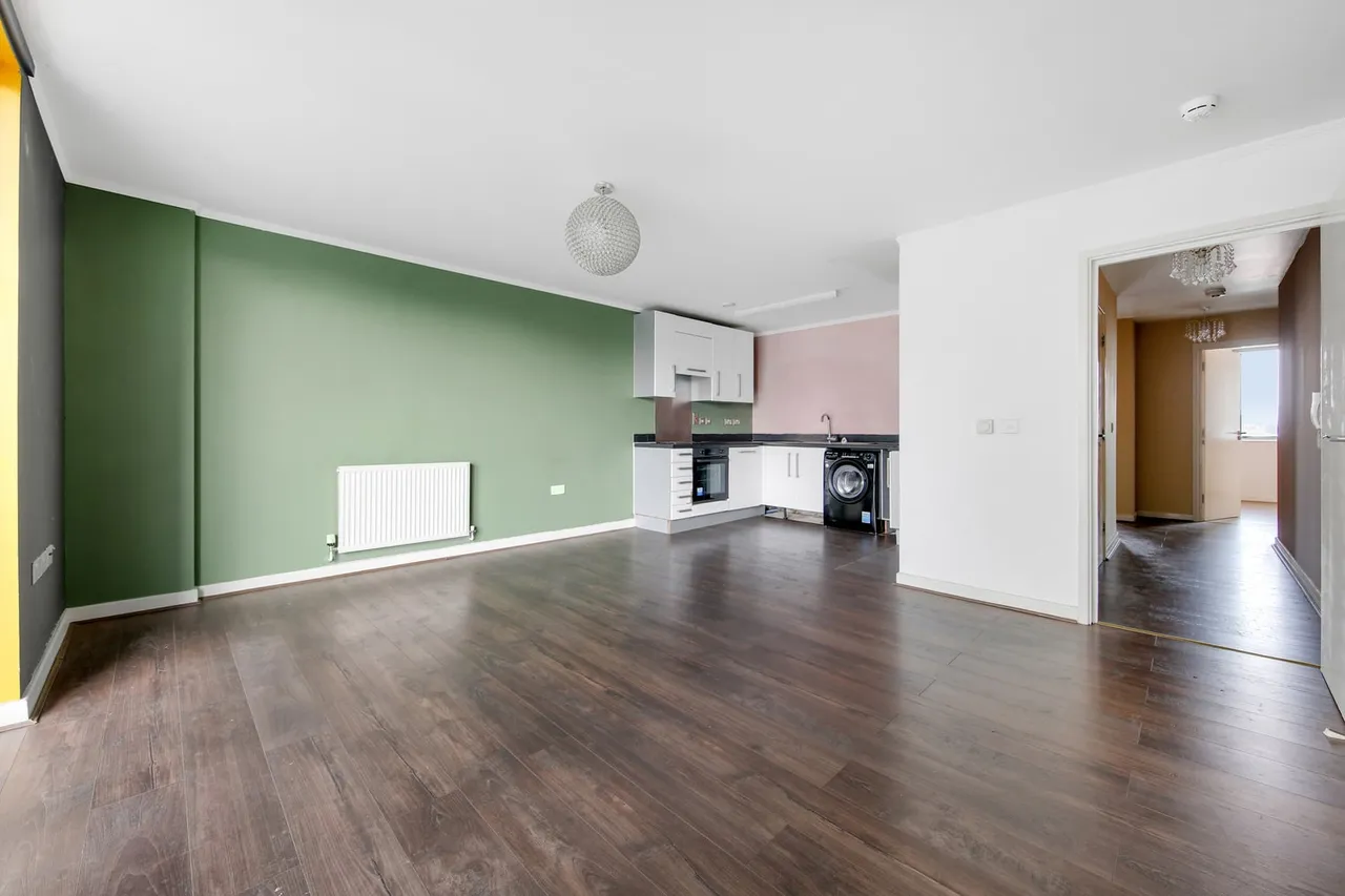 Flat 12, John Wetherby Court West, 16 High Street, London, E15 2PP, photo 4