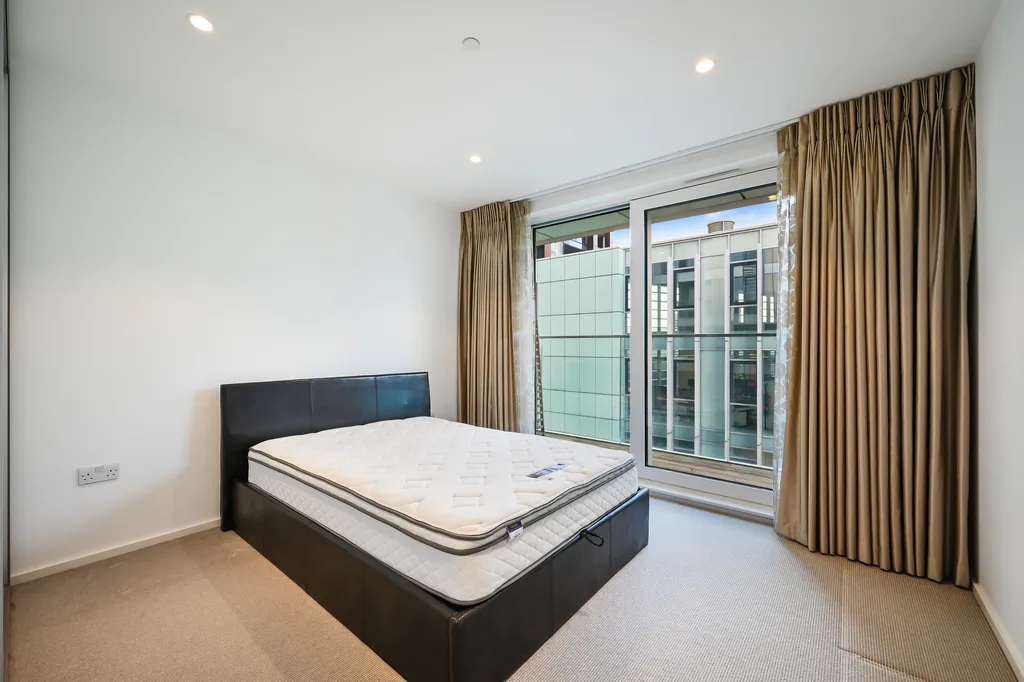 Buckhold Road, London, SW18, photo 6