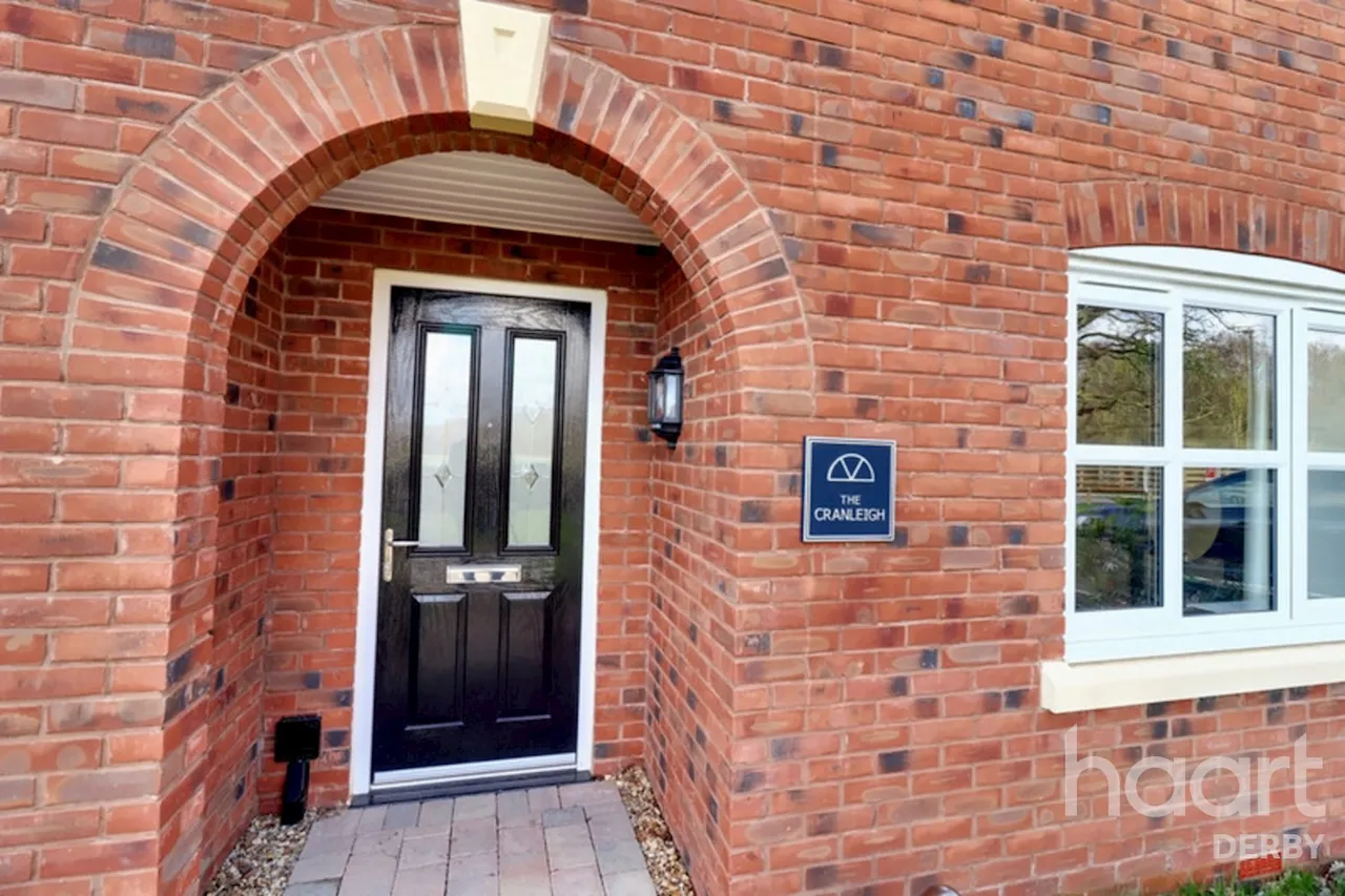 Lucas Lane, Derby, DE65, photo 15