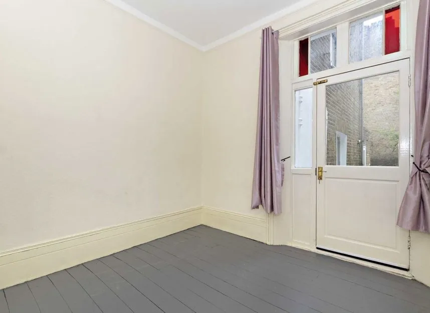 Askew Road, Shepherds Bush, W12, photo 2