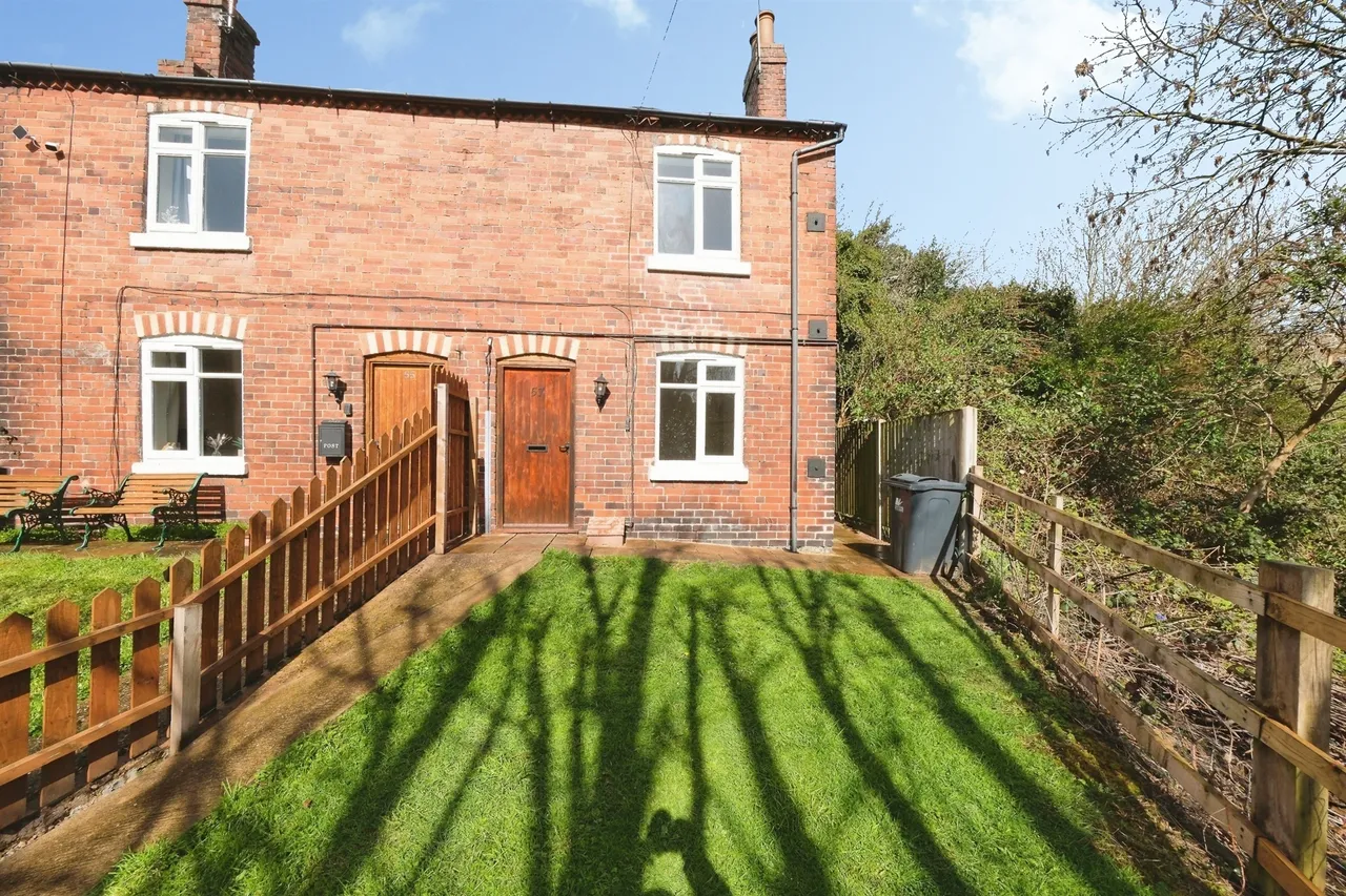 2 bed house for sale, Parkside, Belper, DE56
