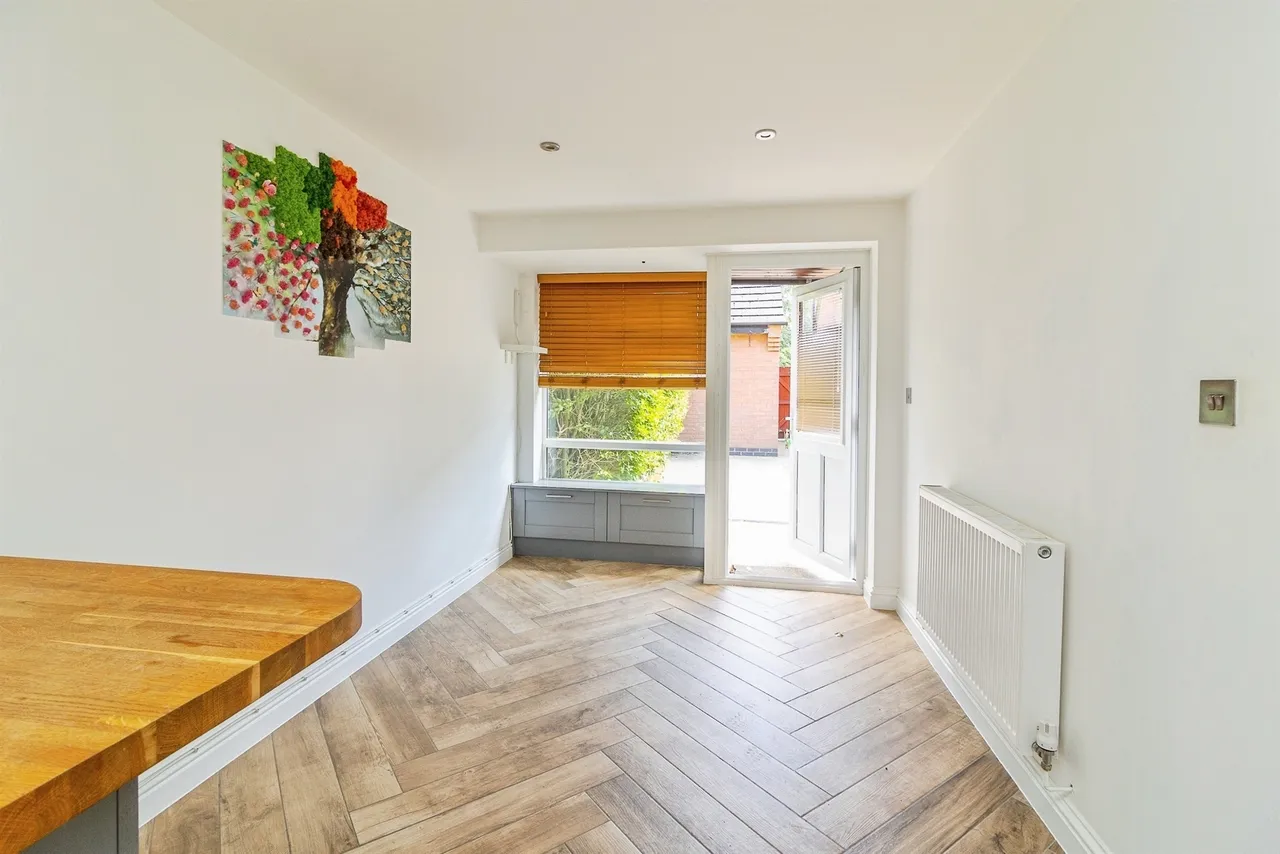 Cadeby Court, Broughton, MK10, photo 4