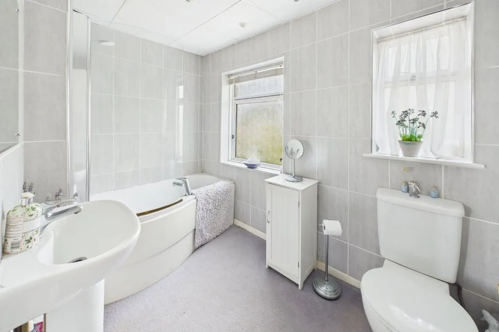 Thackeray Road, Clevedon, BS21, photo 9
