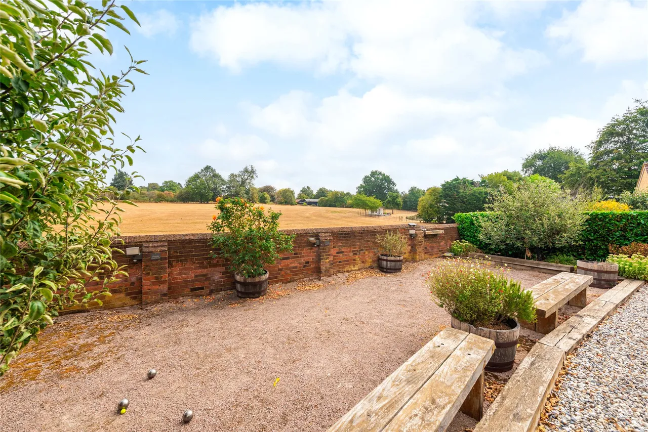 Gosmore Ley Close, Gosmore, SG4, photo 28