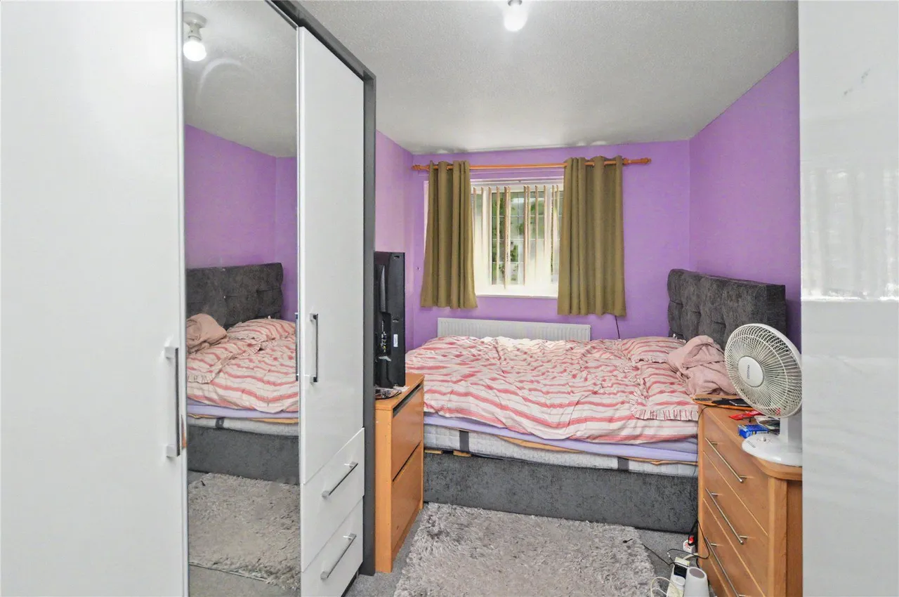 Rocheford Grove, Leeds, LS10, photo 6