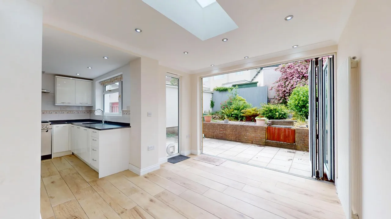 Woodfield Avenue, Radyr, CF15, photo 5