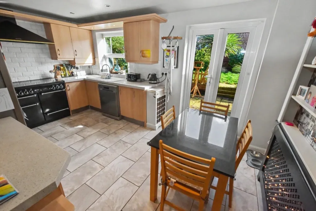 Longmeadow, Wootton Fields, photo 7