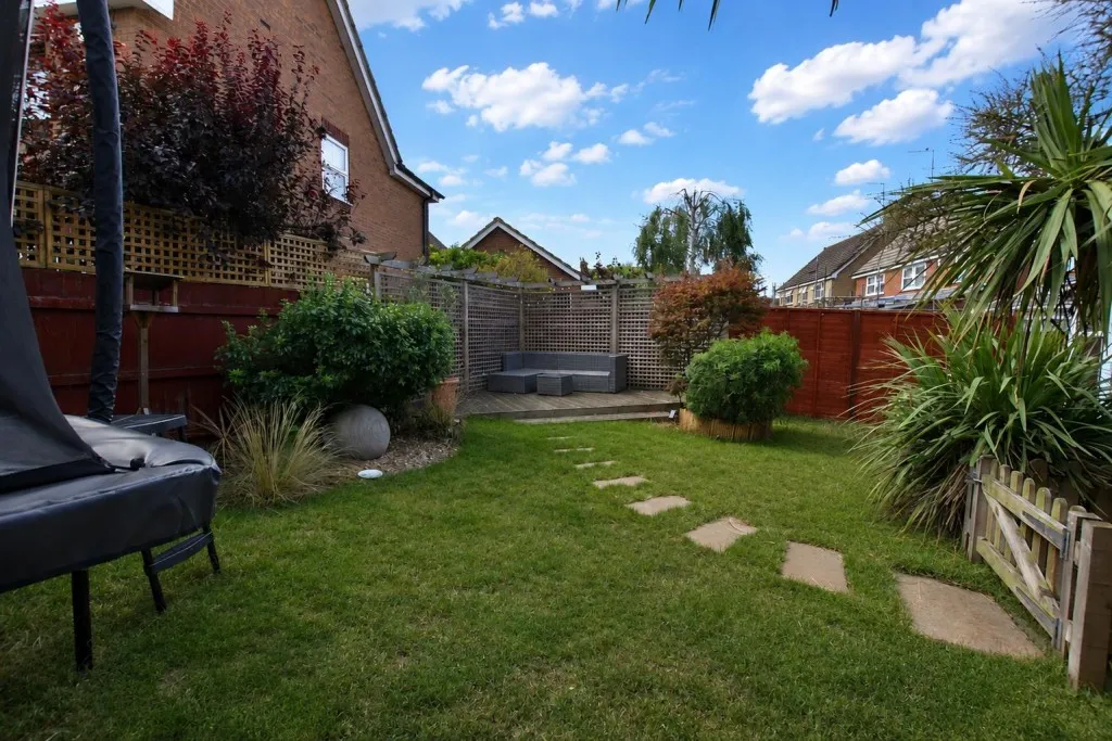 Longmeadow, Wootton Fields, photo 17