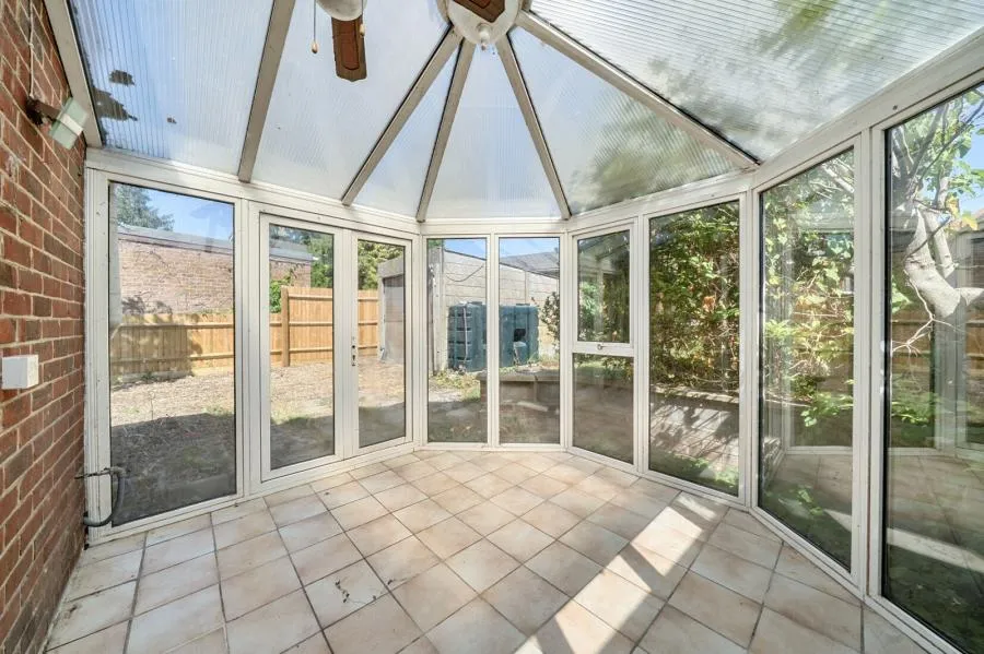 Bath Road, Woolhampton, RG7, photo 6