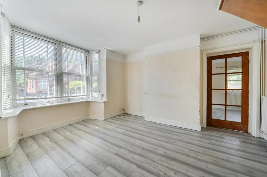 Bath Road, Woolhampton, RG7, photo 4