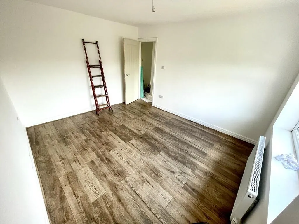 Addison Crescent, M16, photo 4