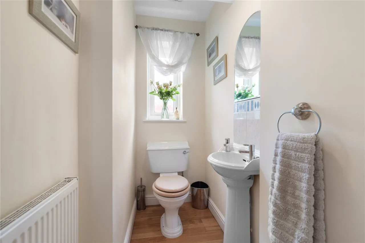 Kenneth Vincent Close, Redditch, Worcestershire, B97 5TZ, photo 15