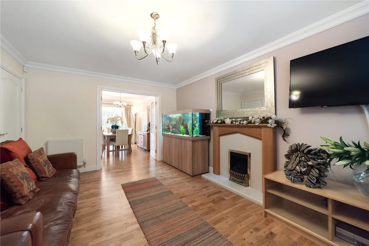 Kenneth Vincent Close, Redditch, Worcestershire, B97 5TZ, photo 6
