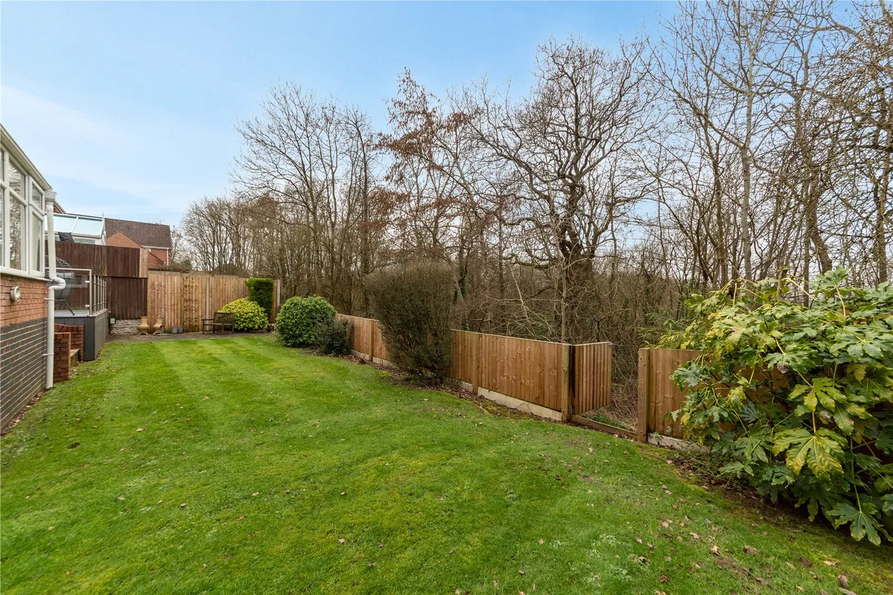 Kenneth Vincent Close, Redditch, Worcestershire, B97 5TZ, photo 29