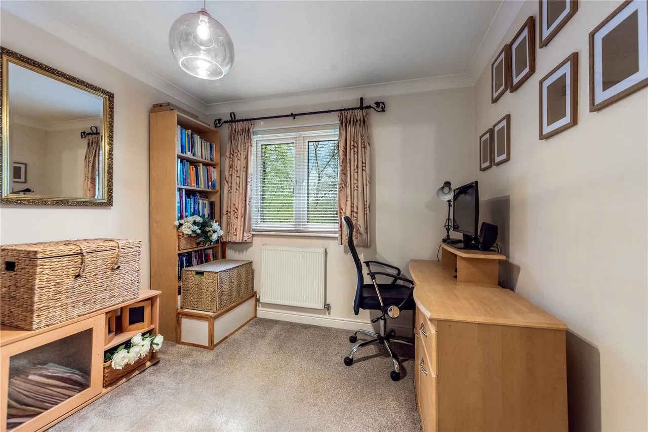 Kenneth Vincent Close, Redditch, Worcestershire, B97 5TZ, photo 22