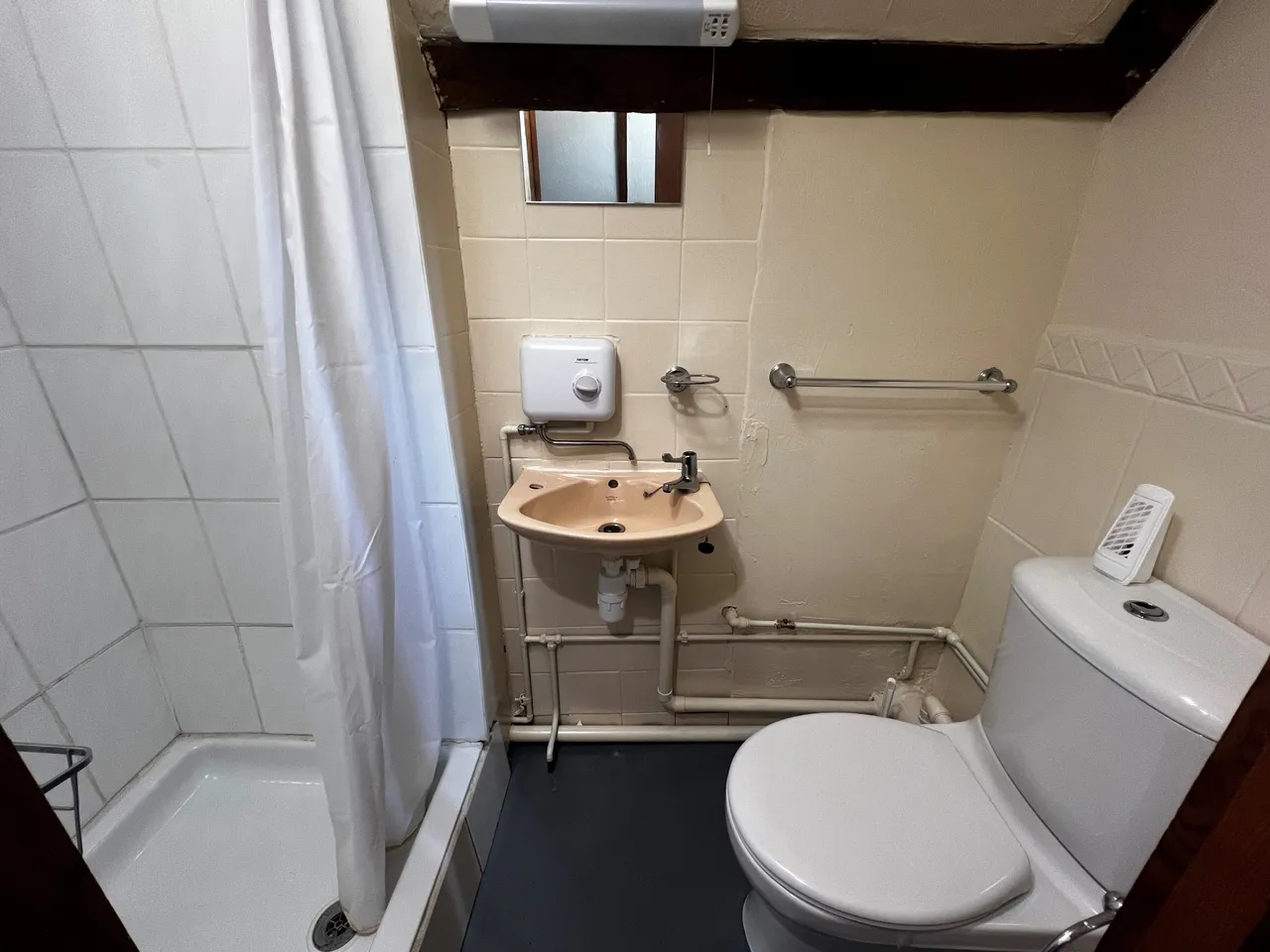 The Street, WIllesbrough, TN24, photo 3