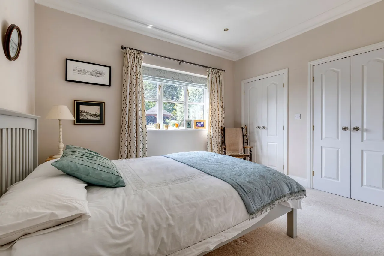 Orchard Close, Tarporley, photo 17
