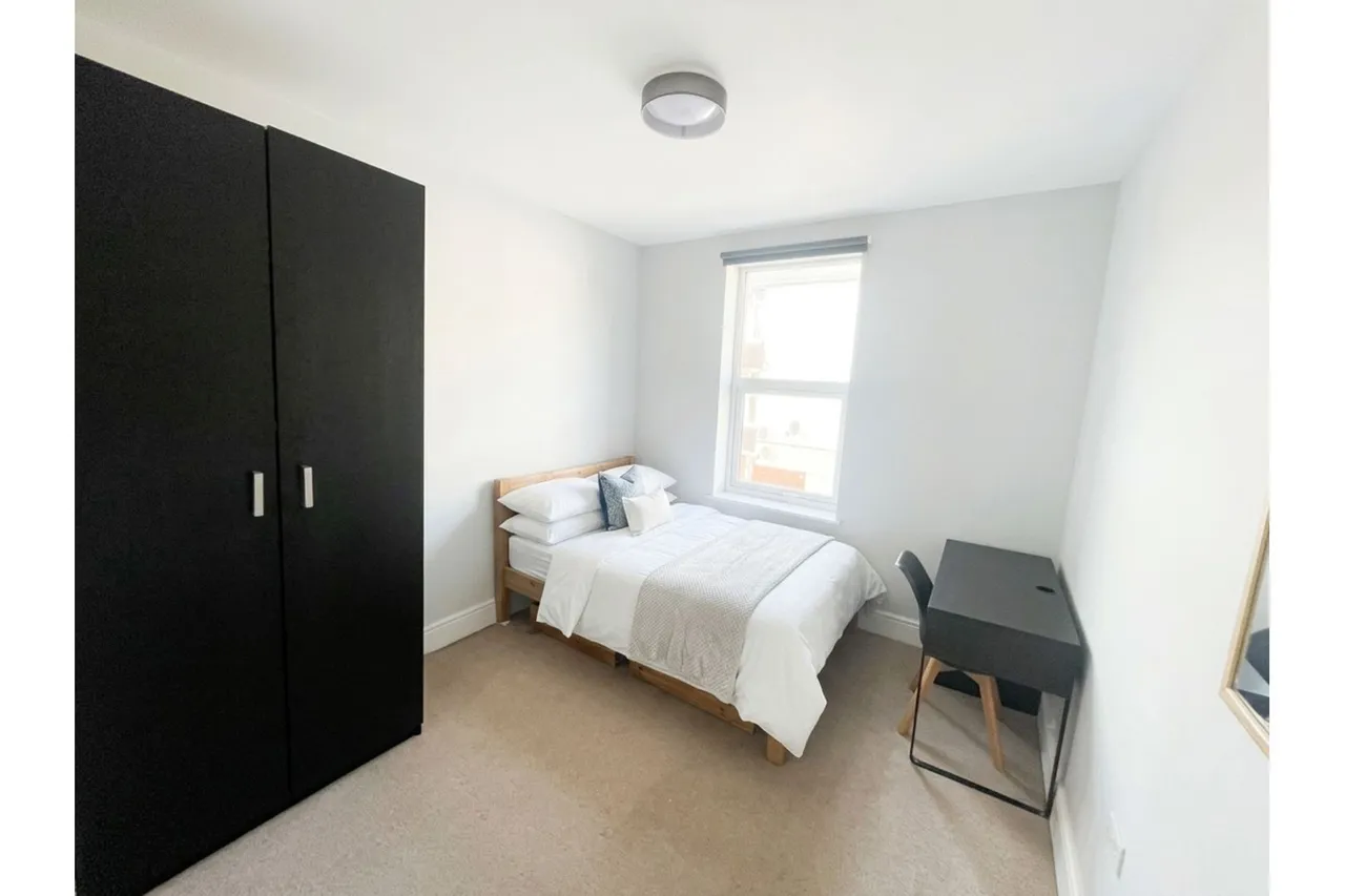 Grenfell Road, Mitcham, CR4, photo 3