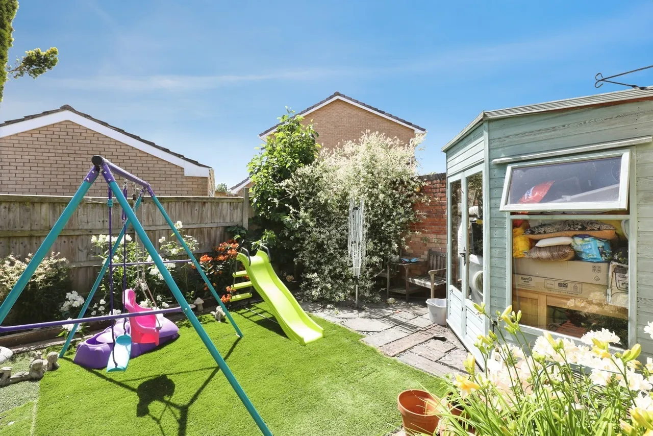 Hanbury Close, CREWE, Cheshire, CW2, photo 18