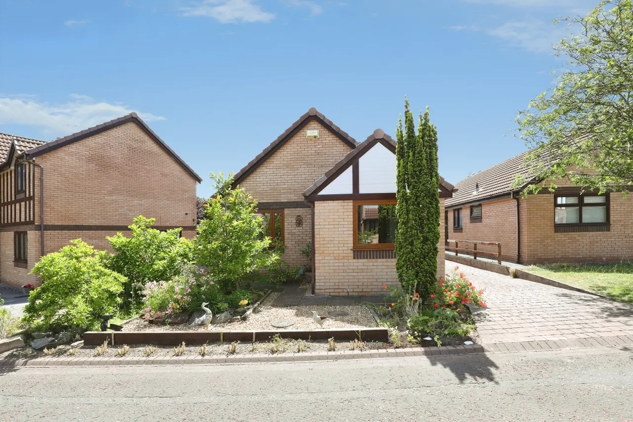 Hanbury Close, CREWE, Cheshire, CW2, photo 19