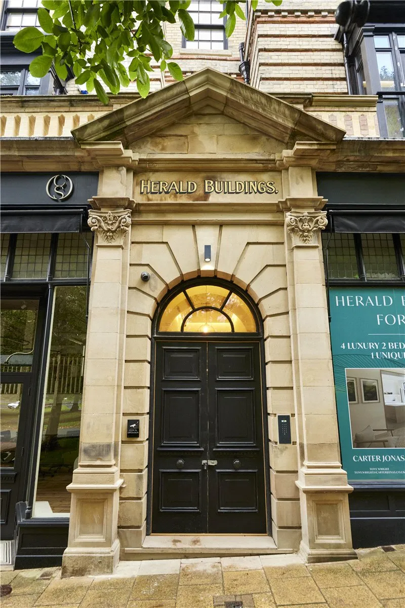 Herald Buildings, Montpellier Quarter, HG1, photo 8