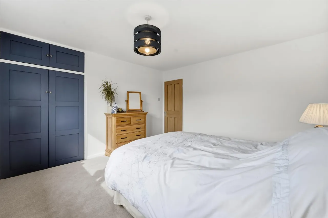 Barnfield Road, Bollington, photo 14