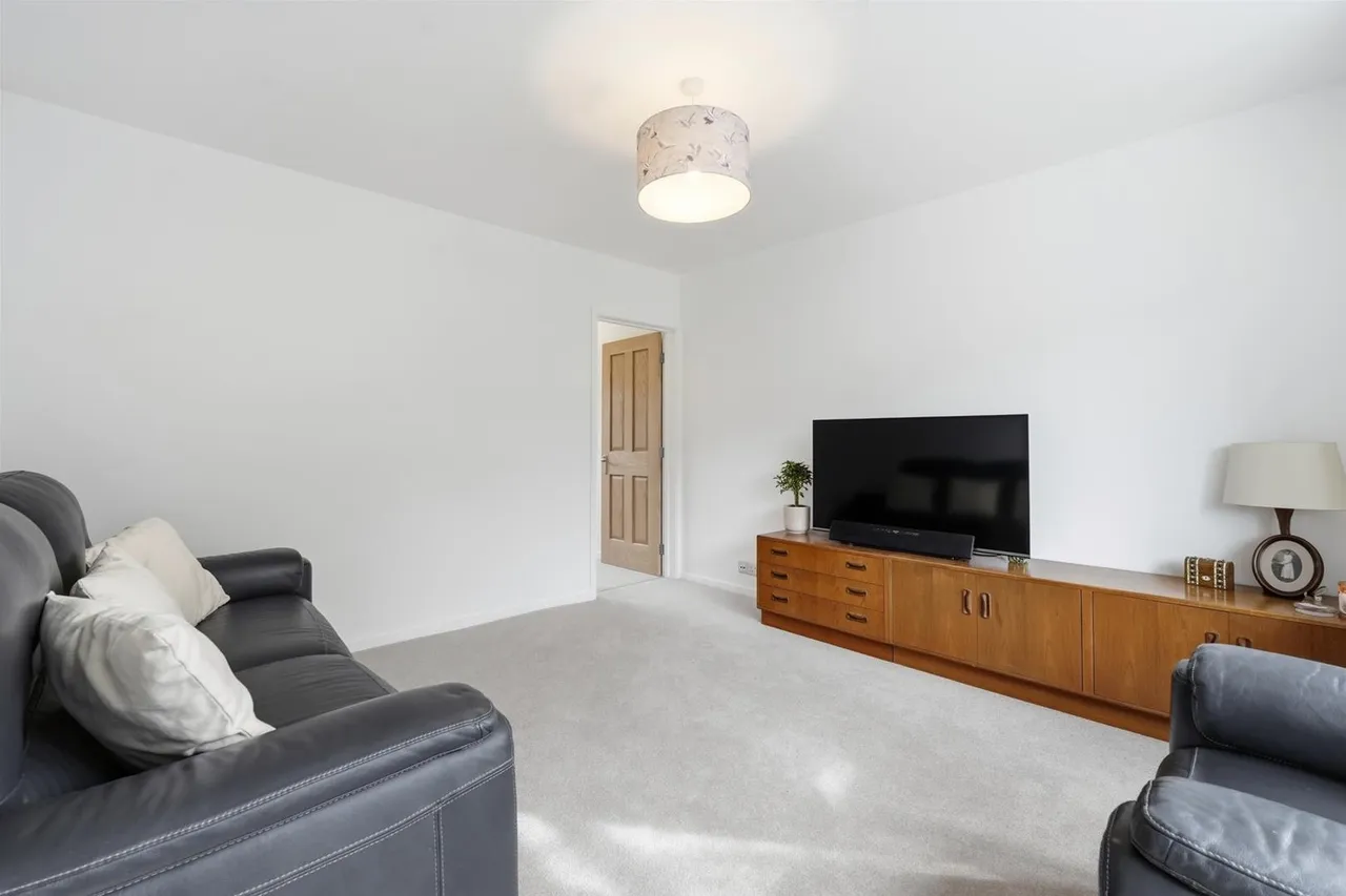 Barnfield Road, Bollington, photo 6