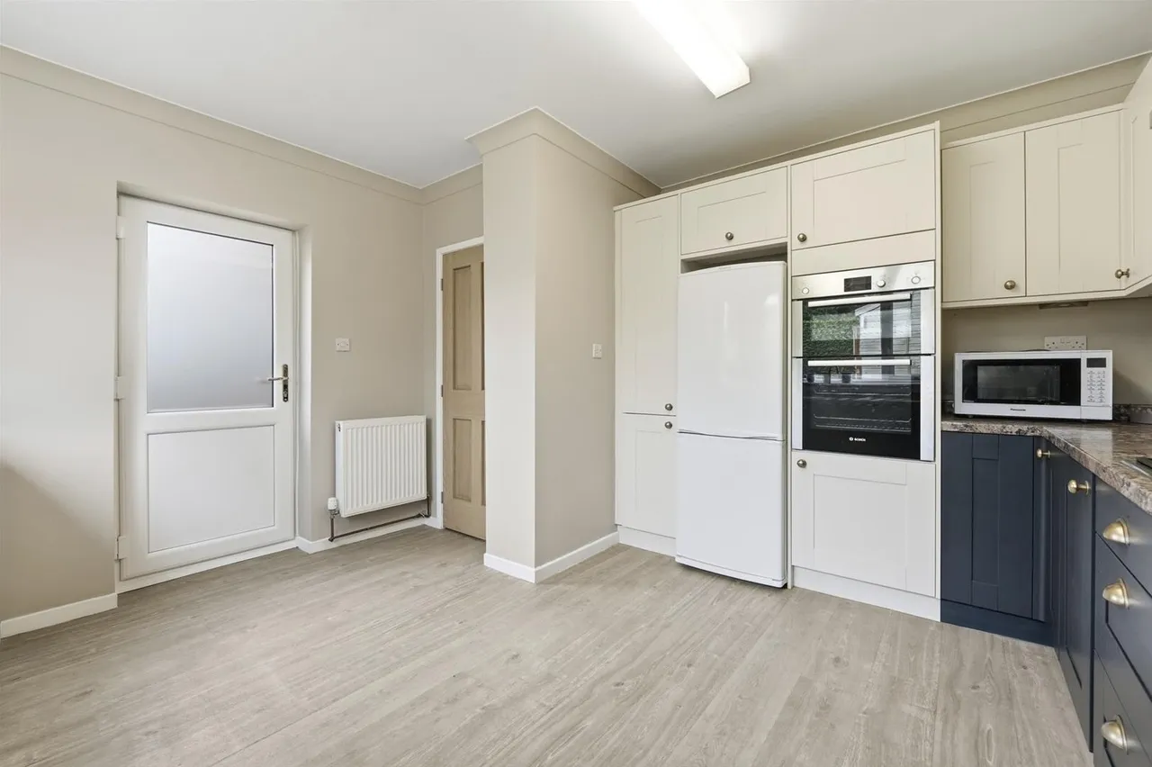 Barnfield Road, Bollington, photo 10