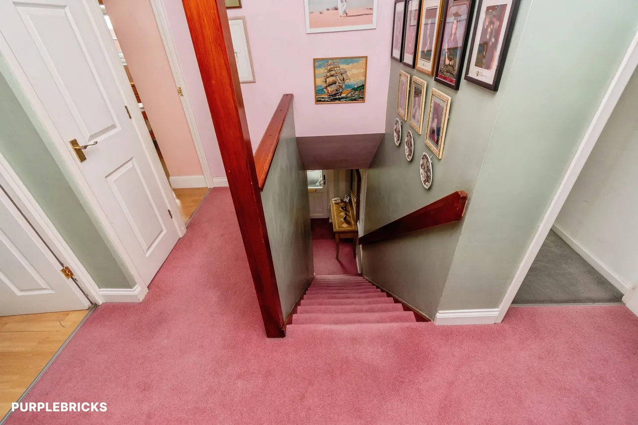 Bembridge Close, Willenhall, WV12, photo 5