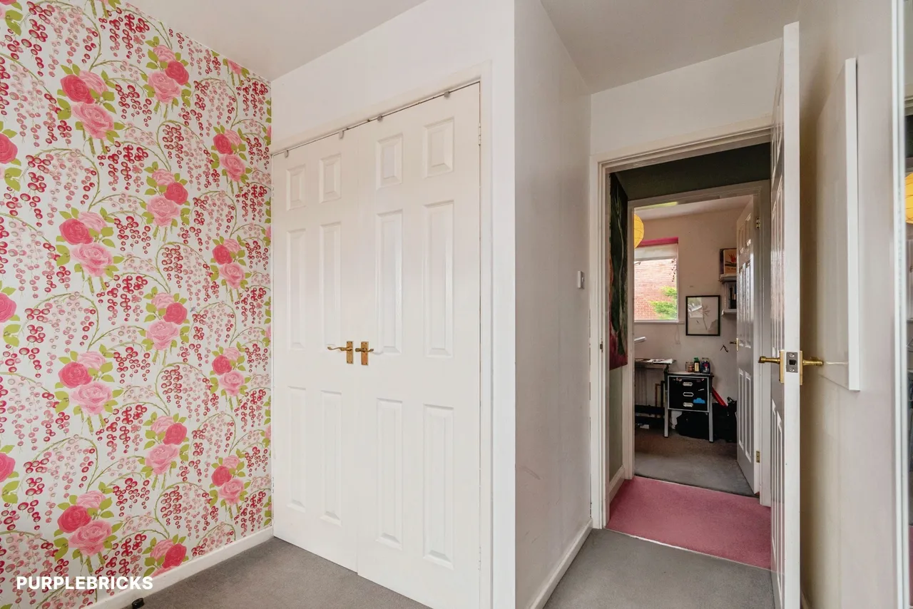 Bembridge Close, Willenhall, WV12, photo 17