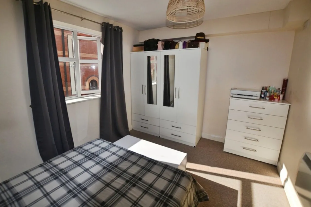 Lower Brown Street, LE1, photo 5