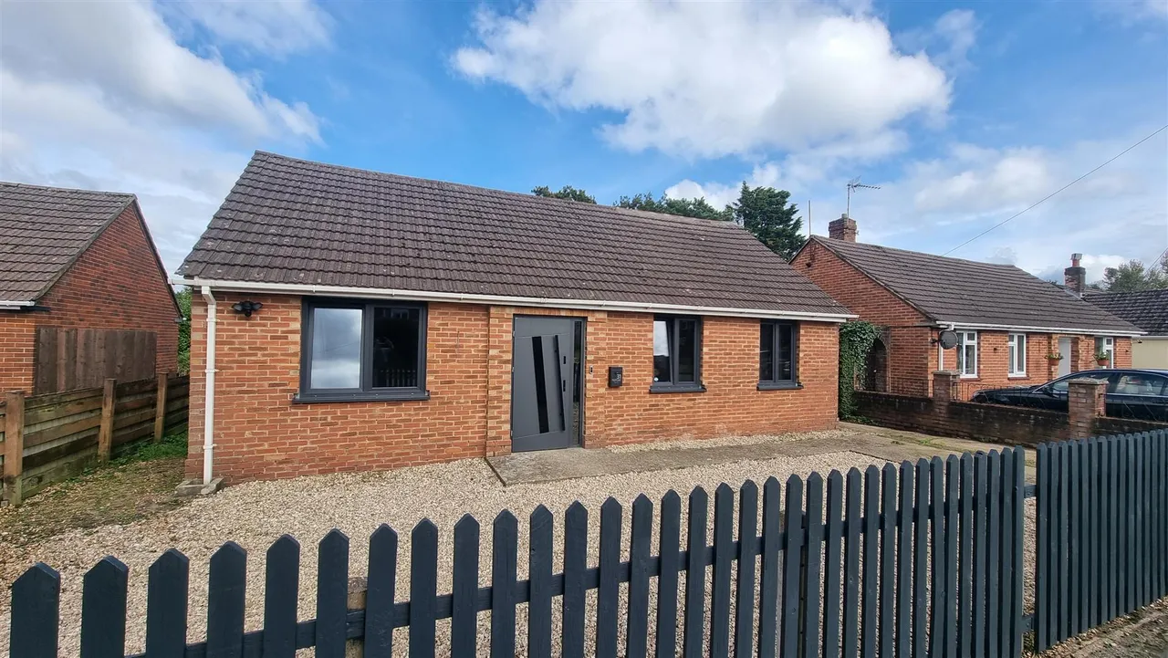 Ford Lane, Ferndown, photo 11