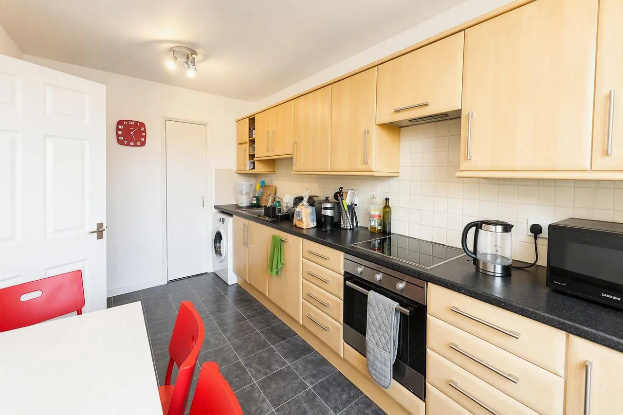 Osprey Heights, Clapham Jucntion, SW11, photo 2