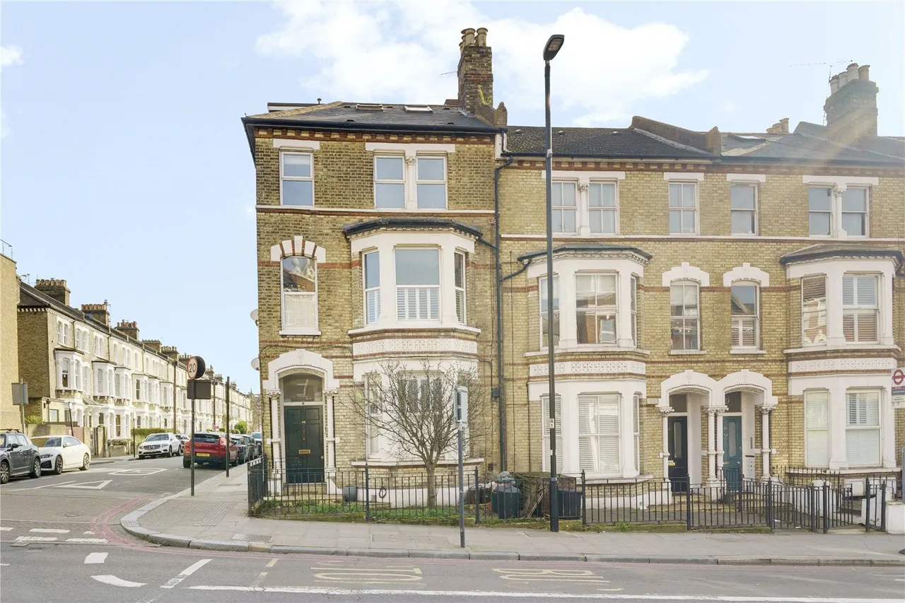 Battersea Rise, London, SW11, photo 11