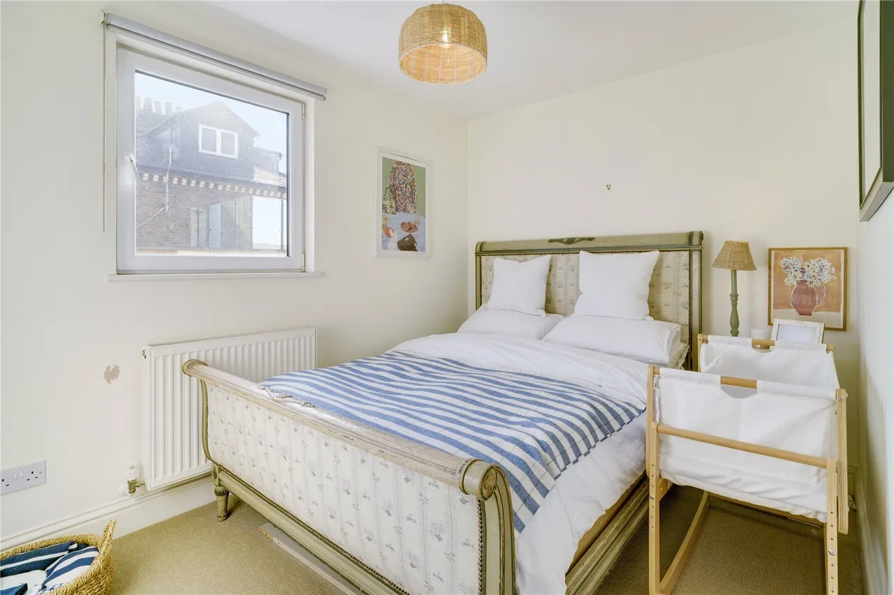 Battersea Rise, London, SW11, photo 8