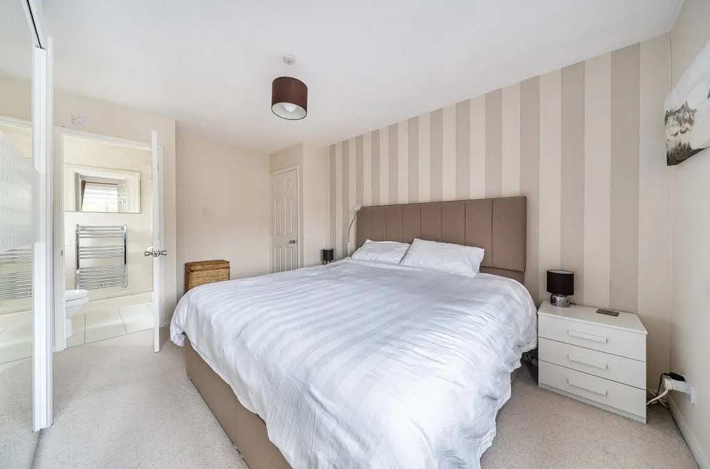 Reedham Drive, Purley CR8 4DS, photo 9