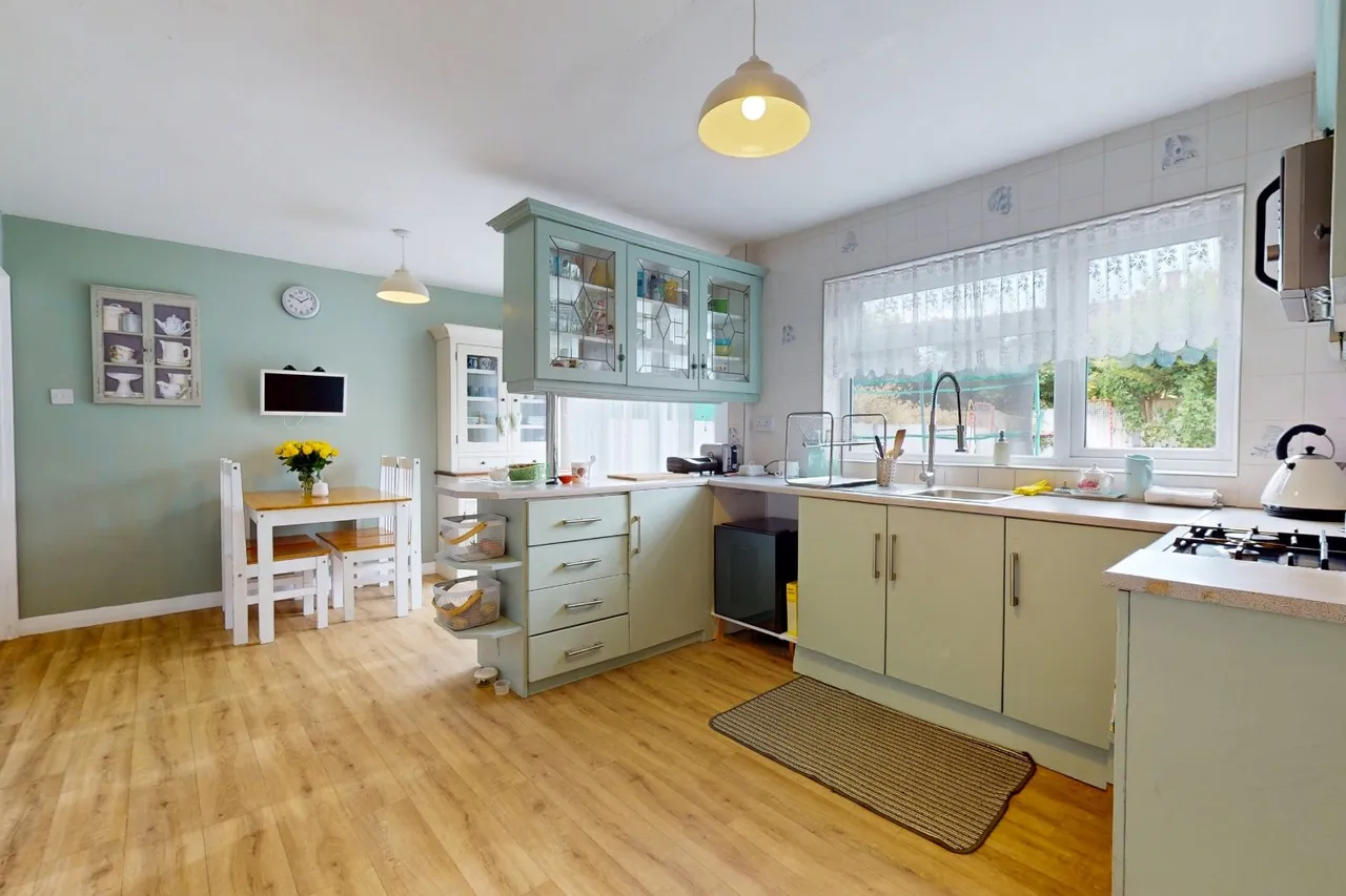 Teme Avenue, Wellington, Telford TF1 3HU, photo 5