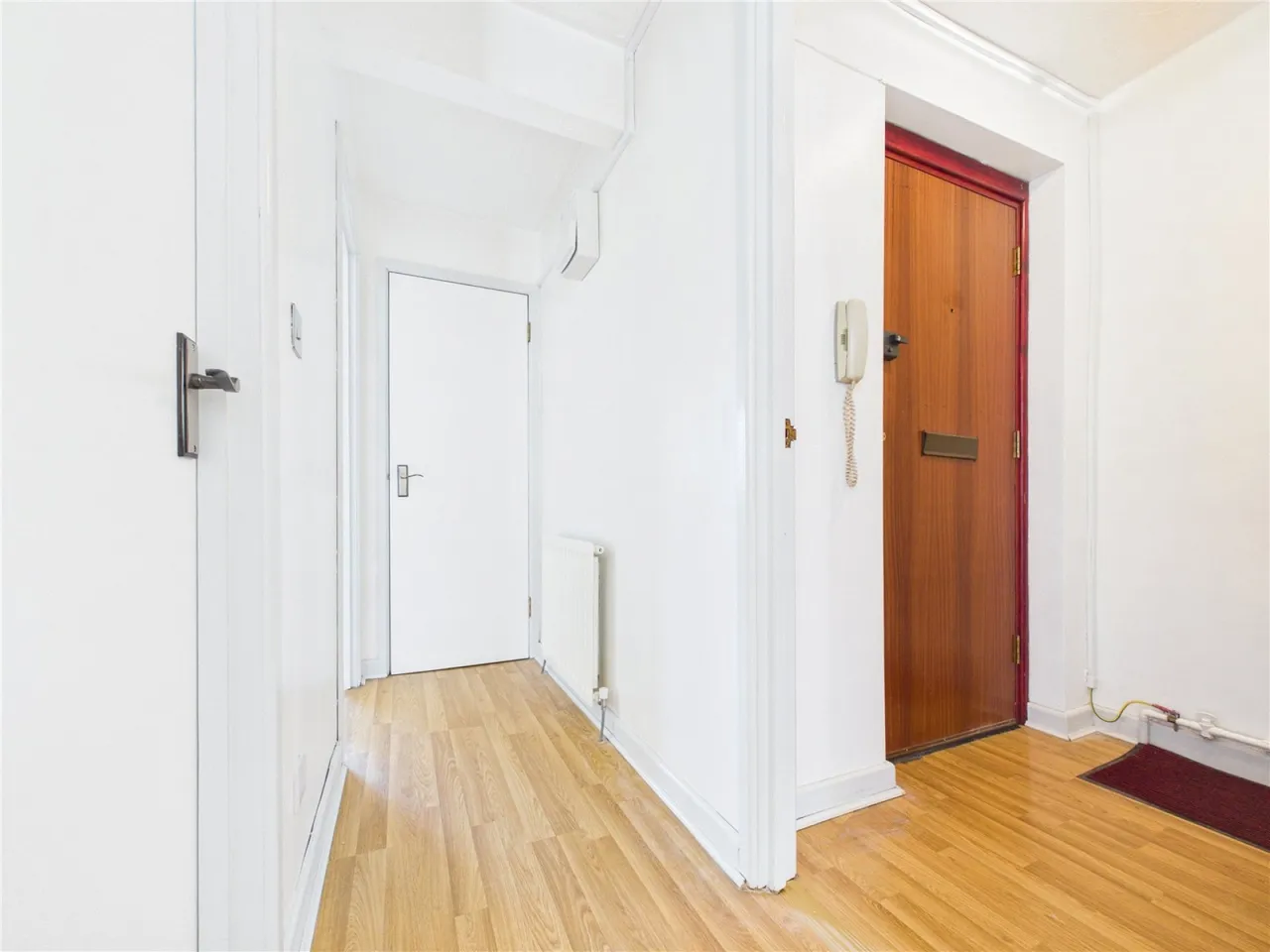 Memorial Road, Hanham, BS15, photo 5