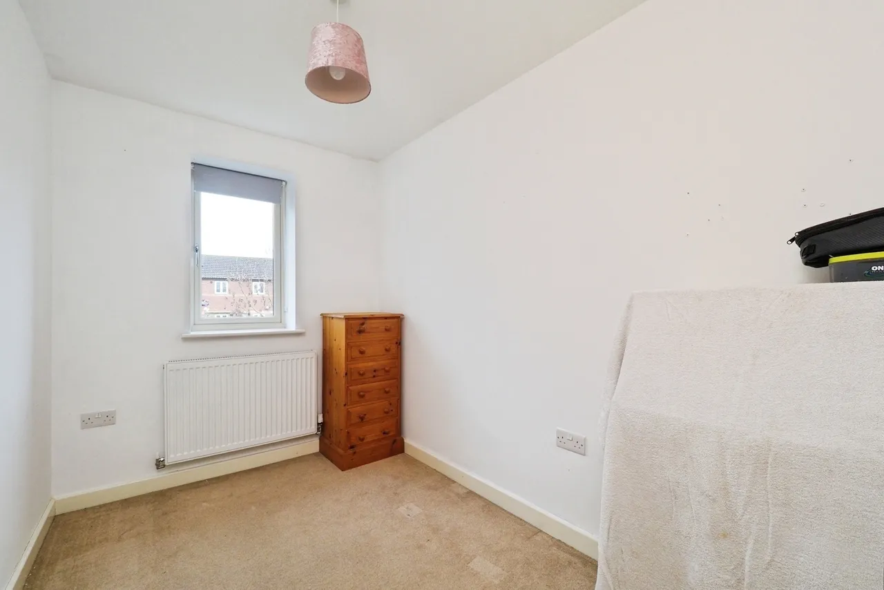 Pilot Drive, Hucknall, Nottingham, Nottinghamshire, NG15, photo 18