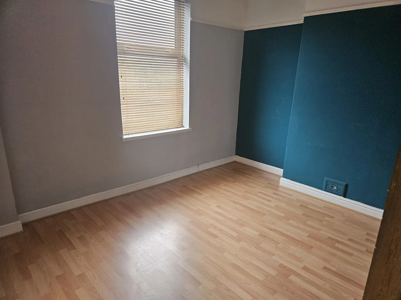 Farm Road, B68, photo 8