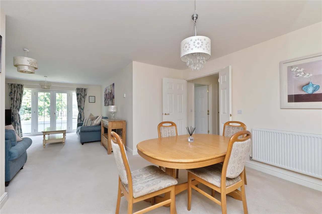 Wood Road, Hindhead, GU26, photo 4