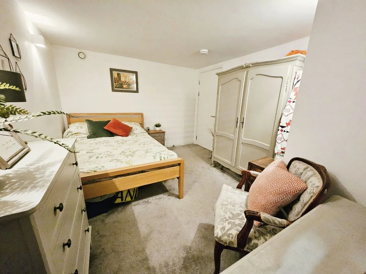 Elisabeth Gardens, Stockport, Cheshire, SK5 6FX, photo 6