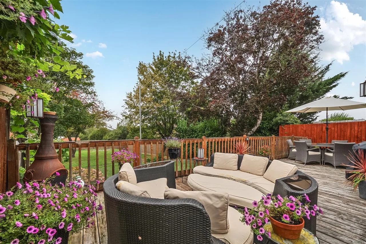Leigh Road, Westbury, BA13, photo 5