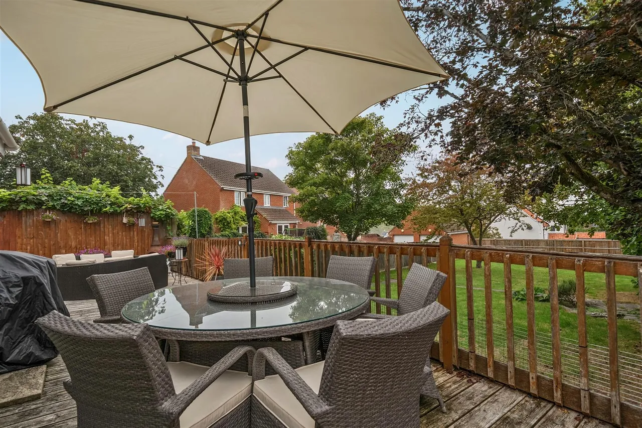 Leigh Road, Westbury, BA13, photo 19