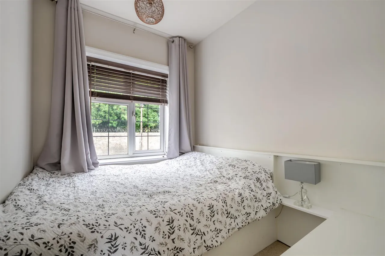 Leigh Road, Westbury, BA13, photo 11
