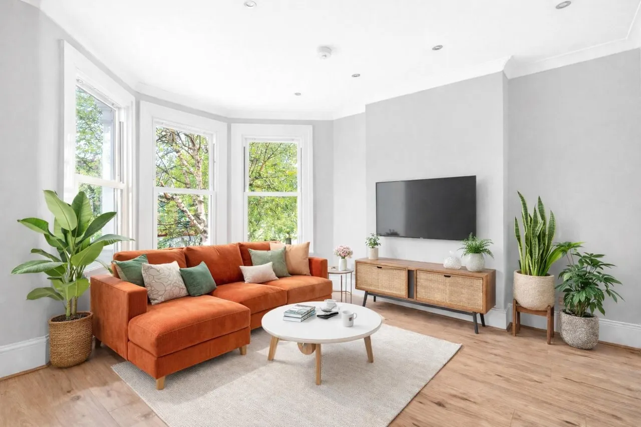 2 bed flat for sale — Dongola Road, London, N17